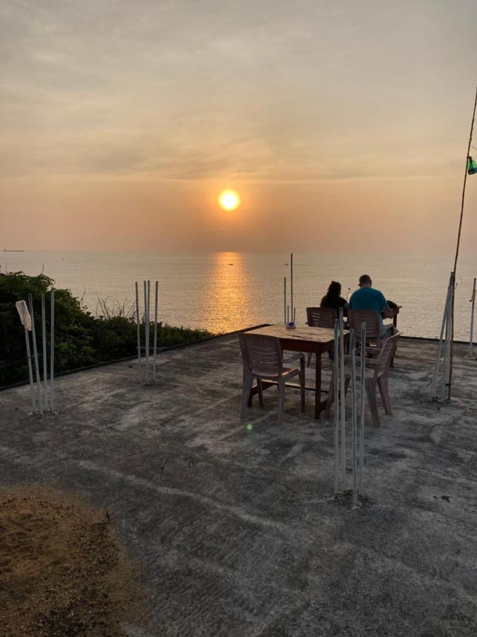 Jungle Beach Restaurant And Hotel-Jbr Galle Exterior foto